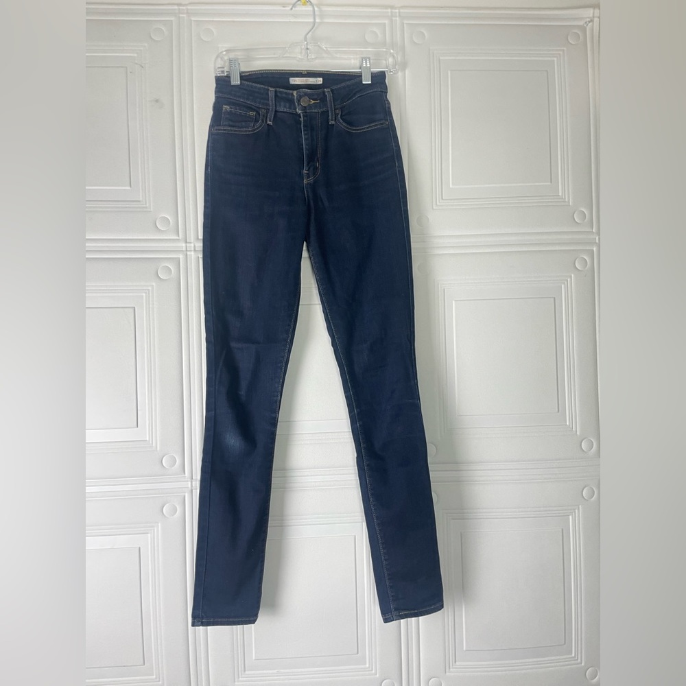 High Rise Skinny Jeans - Levi’s - Size 26